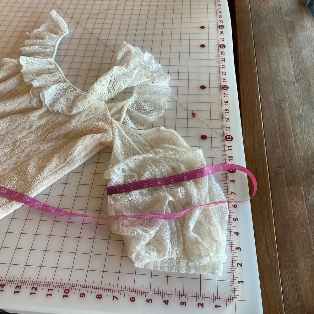 Anthropologie Love Encounter NWT size medium large cream & white lace boho